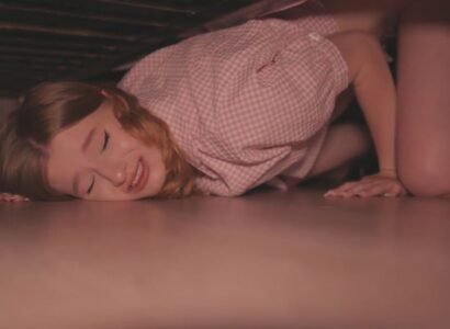 sex địt Chuốc thuốc kích dục xoạc người mình thầm thương trộm nhớ đến nhà chơi, dù biết em ấy đã có chồng