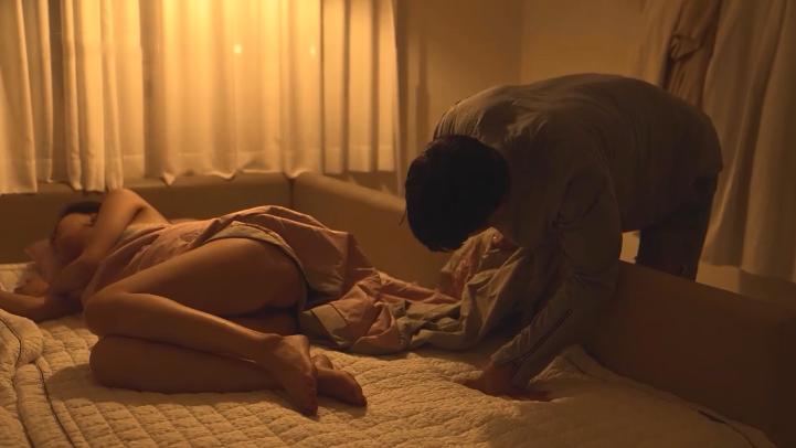 sex thủ dâm hay Con trai đi làm xa, bố ở nhà mây mưa với con dâu